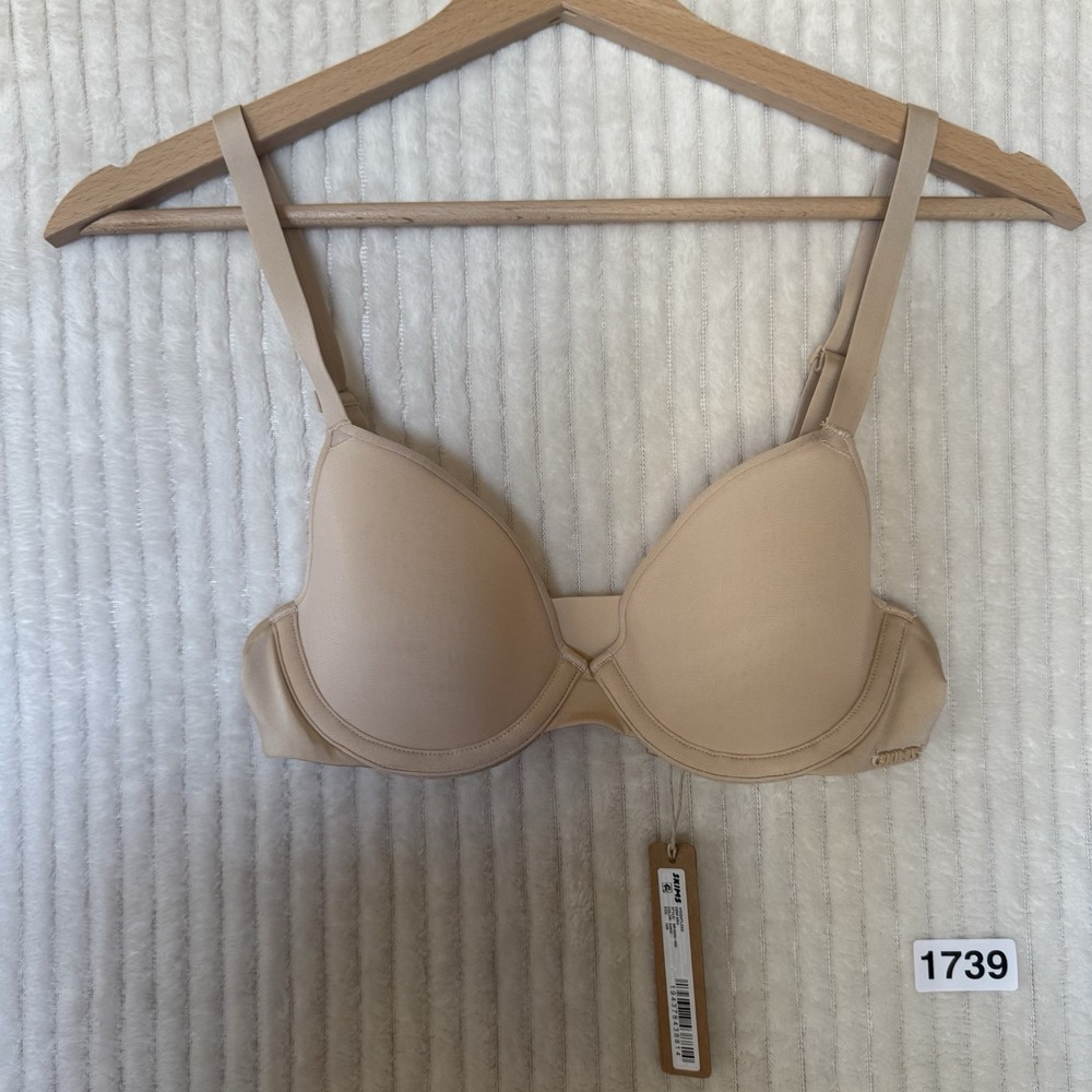 NWT Skims Weightless Demi Bra Breathable Underwire With Logo in Sand Size 32B